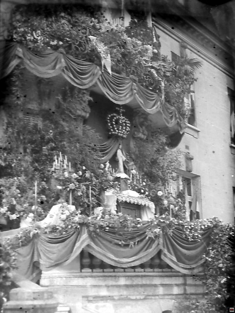 procession 1928 (7).jpg